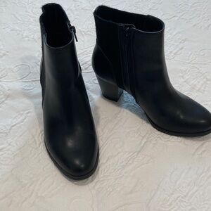 Kelly and Kelly Boots